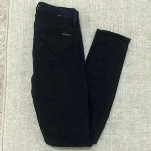 NWOT Hudson Skinny Jeans with Knee Rips
